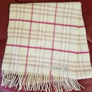 Burberry cashmere scarf